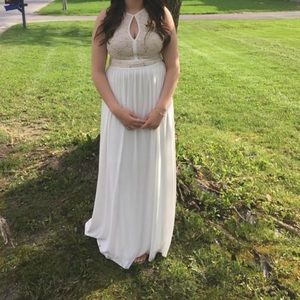 White and gold size 10 prom dress